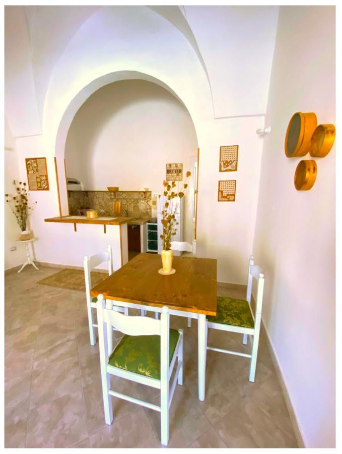 Casa Vacanze Patrizia Botrugno ภายนอก รูปภาพ